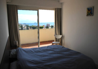 Appartement 2 - Juan-Les-Pins-Chambre 1-Vue mer 2