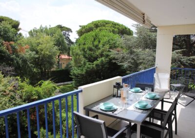 Appartement Antibes-terrasse-jardin